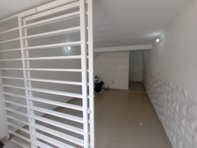 Local en arriendo en Versalles, Cali, 17 m² · foto 3 de 18