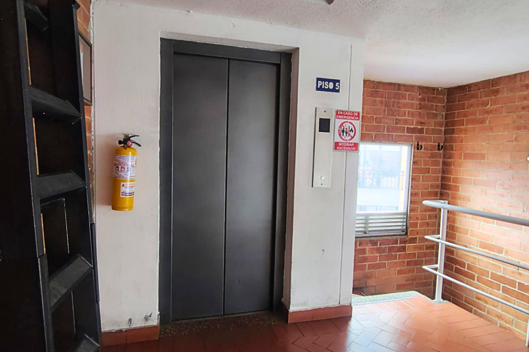 Apartamento en venta en Restrepo Occidental, Bogotá · foto 2 de 24