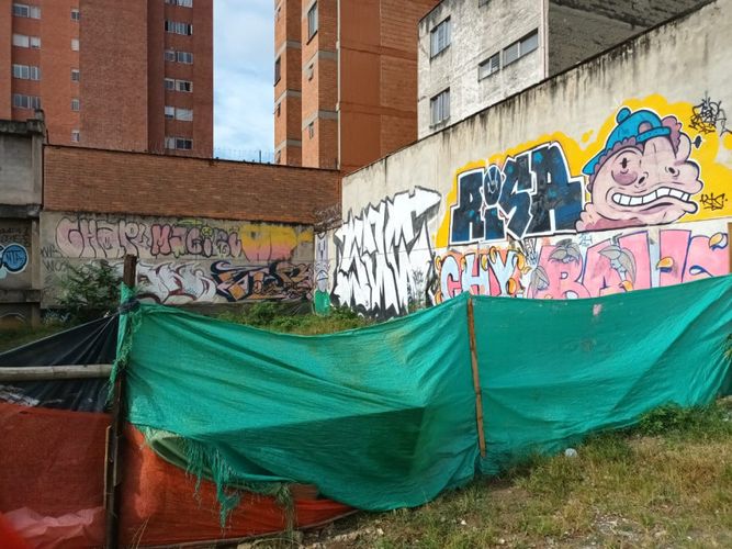 Lote en venta en Calasanz, Medellín, 215 m² · foto 8 de 10
