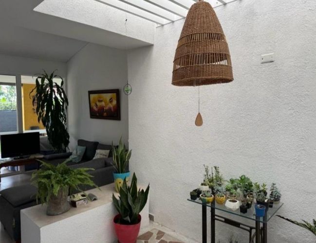 Casa de 3 alcobas en venta en El Castillo, Jamundí, 280 m² · foto 3 de 12