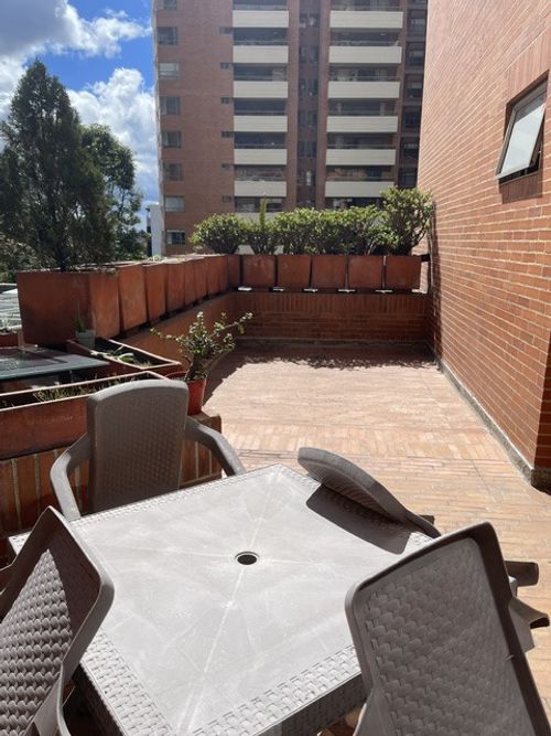 Apartamento en venta en Santa Barbara, Bogotá · foto 2 de 24