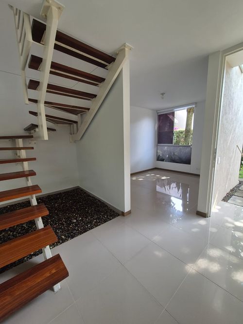 Casa de 3 alcobas en venta en Alfaguara, Jamundí, 177 m² · foto 5 de 12