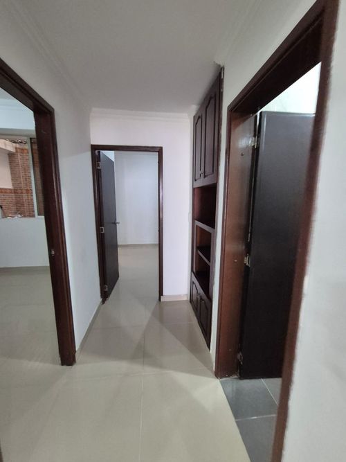 Casa de 7 alcobas en venta en Ciudad 2000, Cali, 260 m² · foto 10 de 14