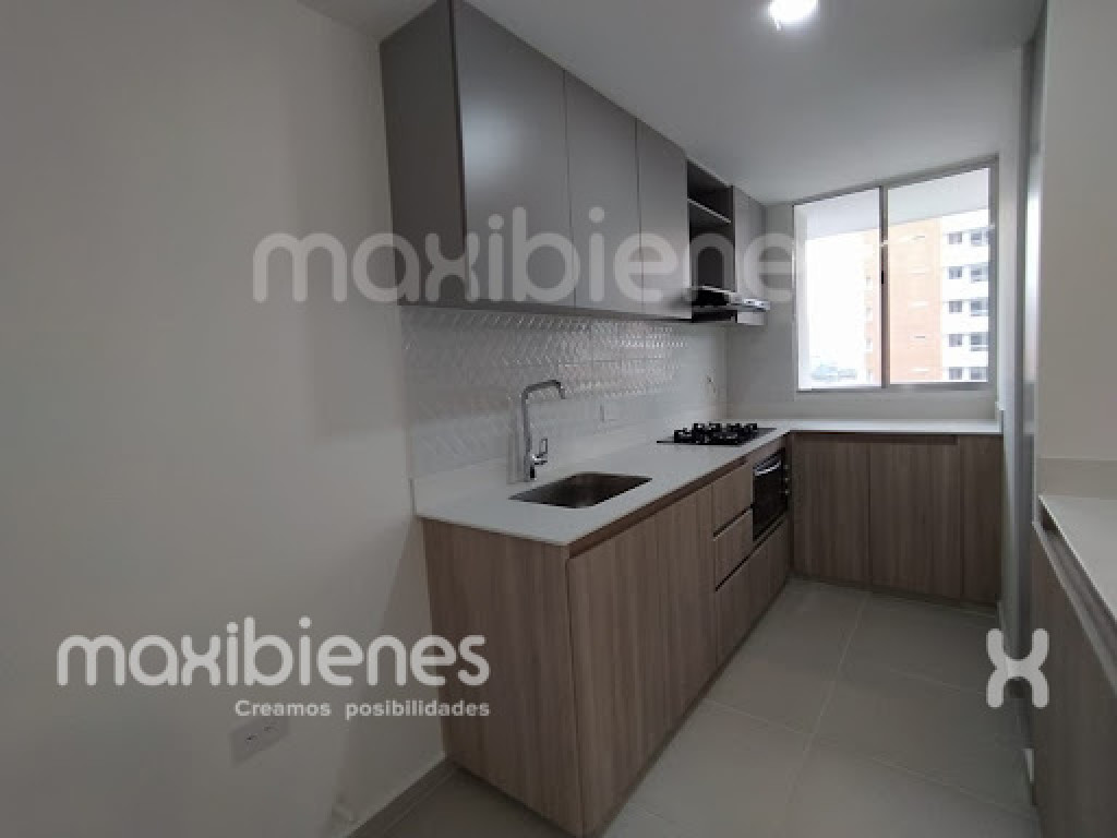 Apartamento en venta en Los Colores, Medellín · foto 3 de 17