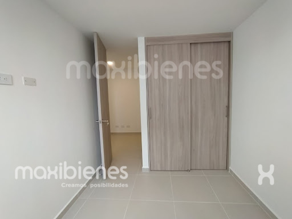 Apartamento en venta en Los Colores, Medellín · foto 9 de 17