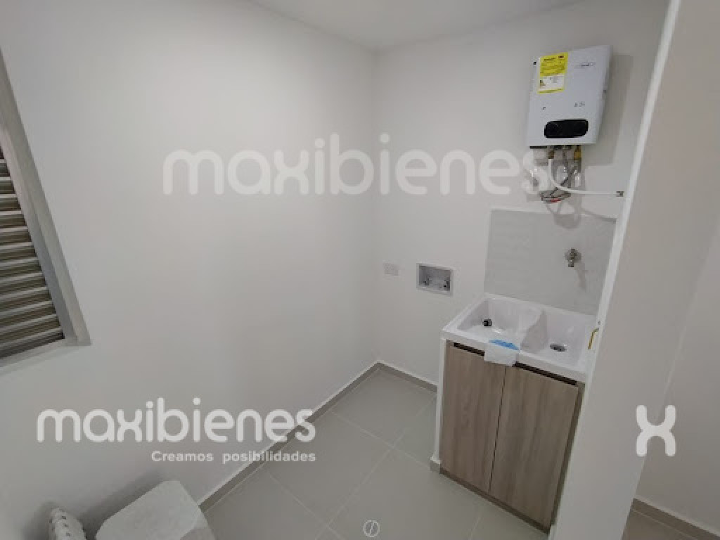 Apartamento en venta en Los Colores, Medellín · foto 14 de 17
