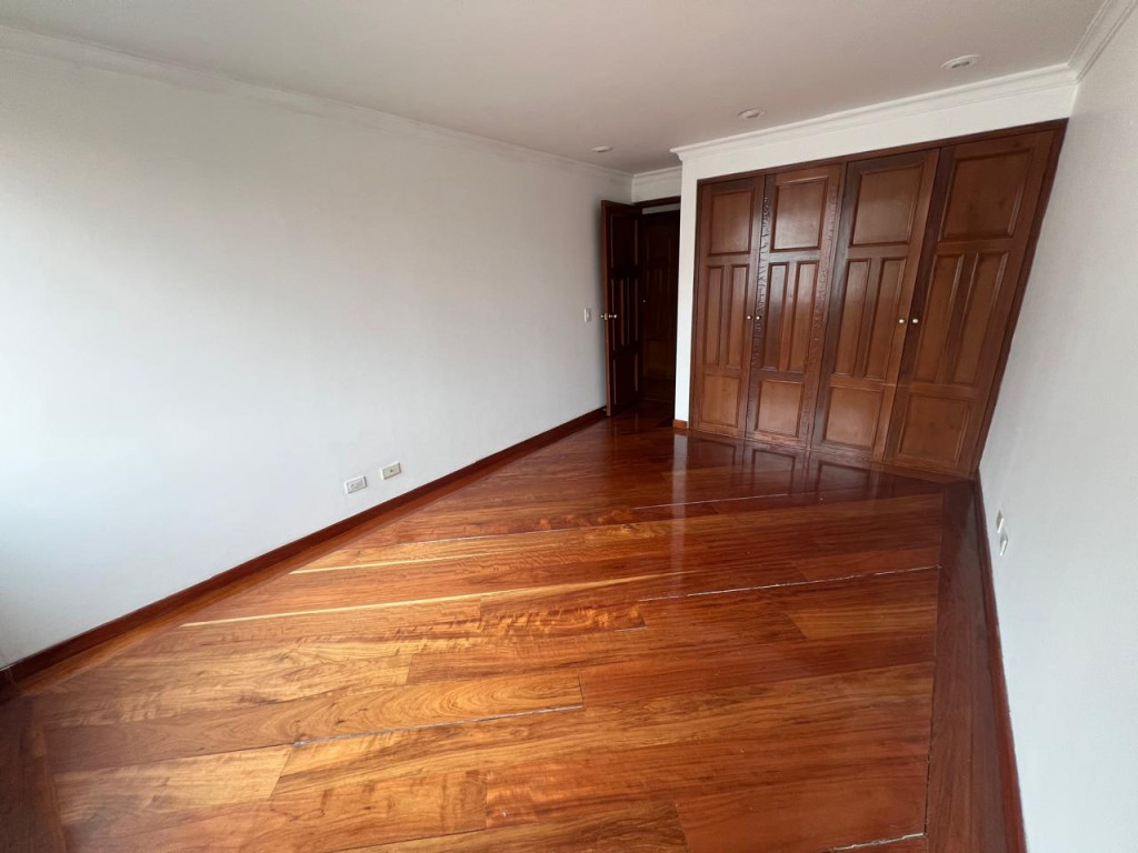 Apartamento en venta en El Nogal, Bogotá · foto 8 de 24
