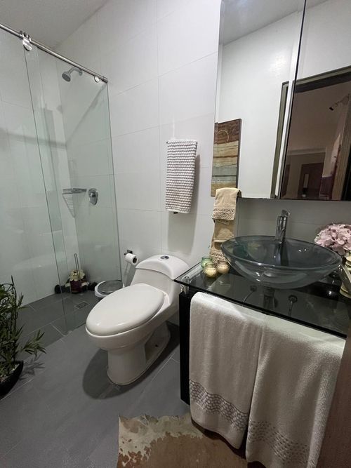 Casa de 5 alcobas en venta en Cabecera Del Llano, Bucaramanga, 400 m² · foto 9 de 24
