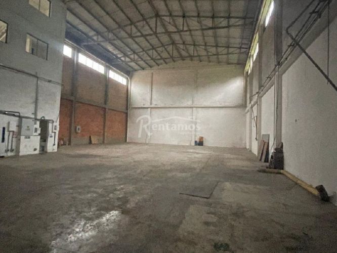 Bodega en venta en Actividad Multiple, Copacabana, 650 m² · foto 2 de 20