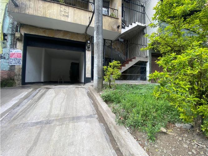 Local en arriendo en Boston, Medellín, 30 m² · foto 5 de 13