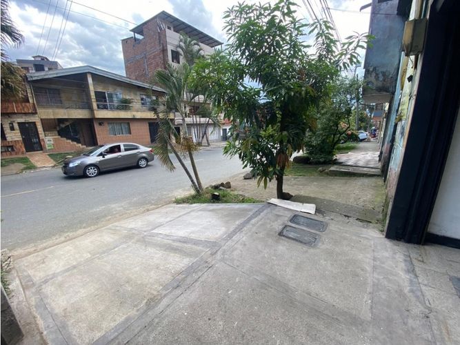Local en arriendo en Boston, Medellín, 30 m² · foto 6 de 13