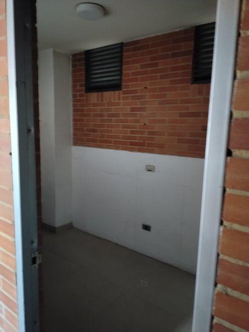 Bodega en arriendo en Siberia, Cota, 1300 m² · foto 5 de 24