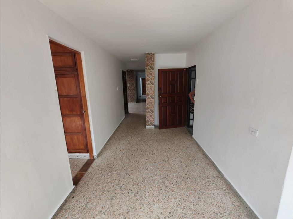 5BR House in Niquia (120 m²) - 4