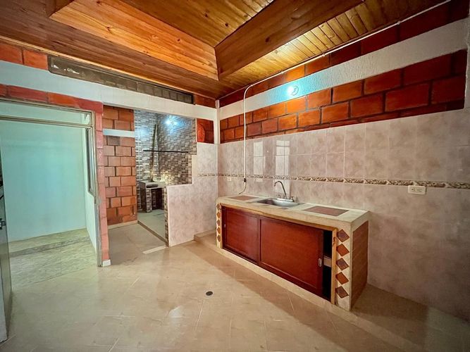 Casa de 3 alcobas en venta en Miraflores, Girardot, 72 m² · foto 7 de 18