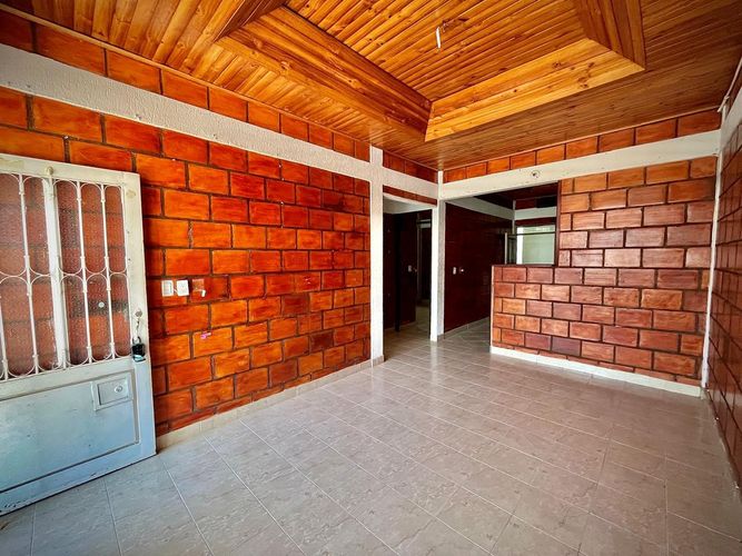 Casa de 3 alcobas en venta en Miraflores, Girardot, 72 m² · foto 6 de 18