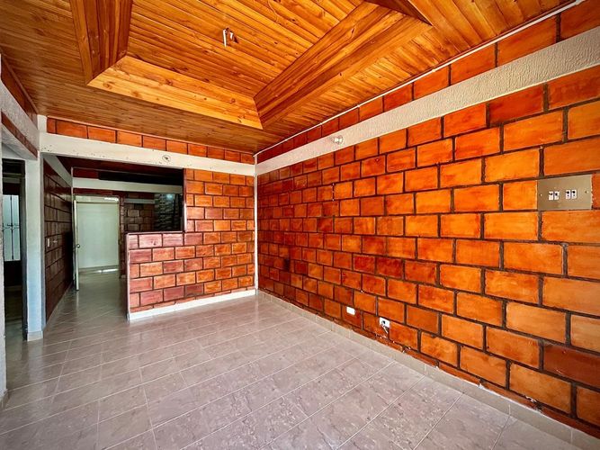 Casa de 3 alcobas en venta en Miraflores, Girardot, 72 m² · foto 8 de 18