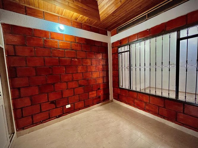 Casa de 3 alcobas en venta en Miraflores, Girardot, 72 m² · foto 14 de 18
