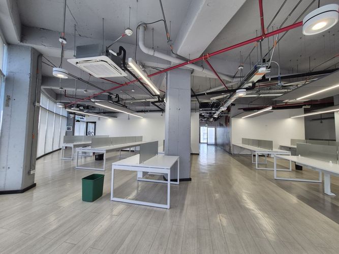 Oficina en arriendo en Portal De Genovés, Barranquilla, 487 m² · foto 6 de 19