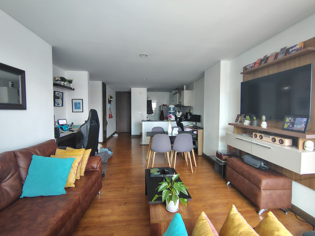 Apartamento en venta en Las Villas, Bogotá · foto 3 de 14