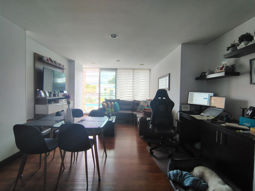 Apartamento en venta en Las Villas, Bogotá · foto 8 de 14