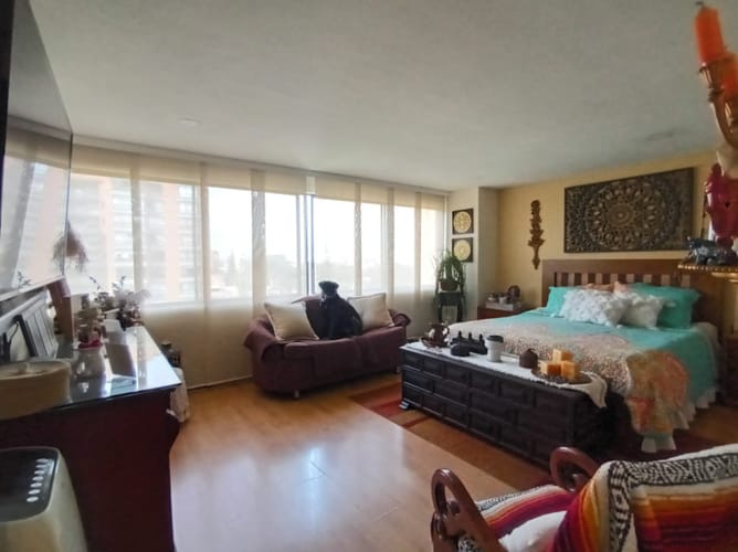 Apartamento de 3 alcobas en venta en La Aguacatala, Medellín, 208 m² · foto 16 de 24
