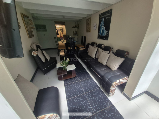 Casa de 3 alcobas en venta en Tunja, Tunja, 121 m² · foto 2 de 18