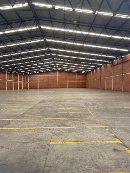 Bodega en arriendo en Centro Tocancipá, Tocancipá, 2800 m² · foto 9 de 16