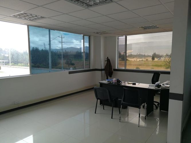 Bodega en arriendo en Centro Tocancipá, Tocancipá, 2800 m² · foto 13 de 16