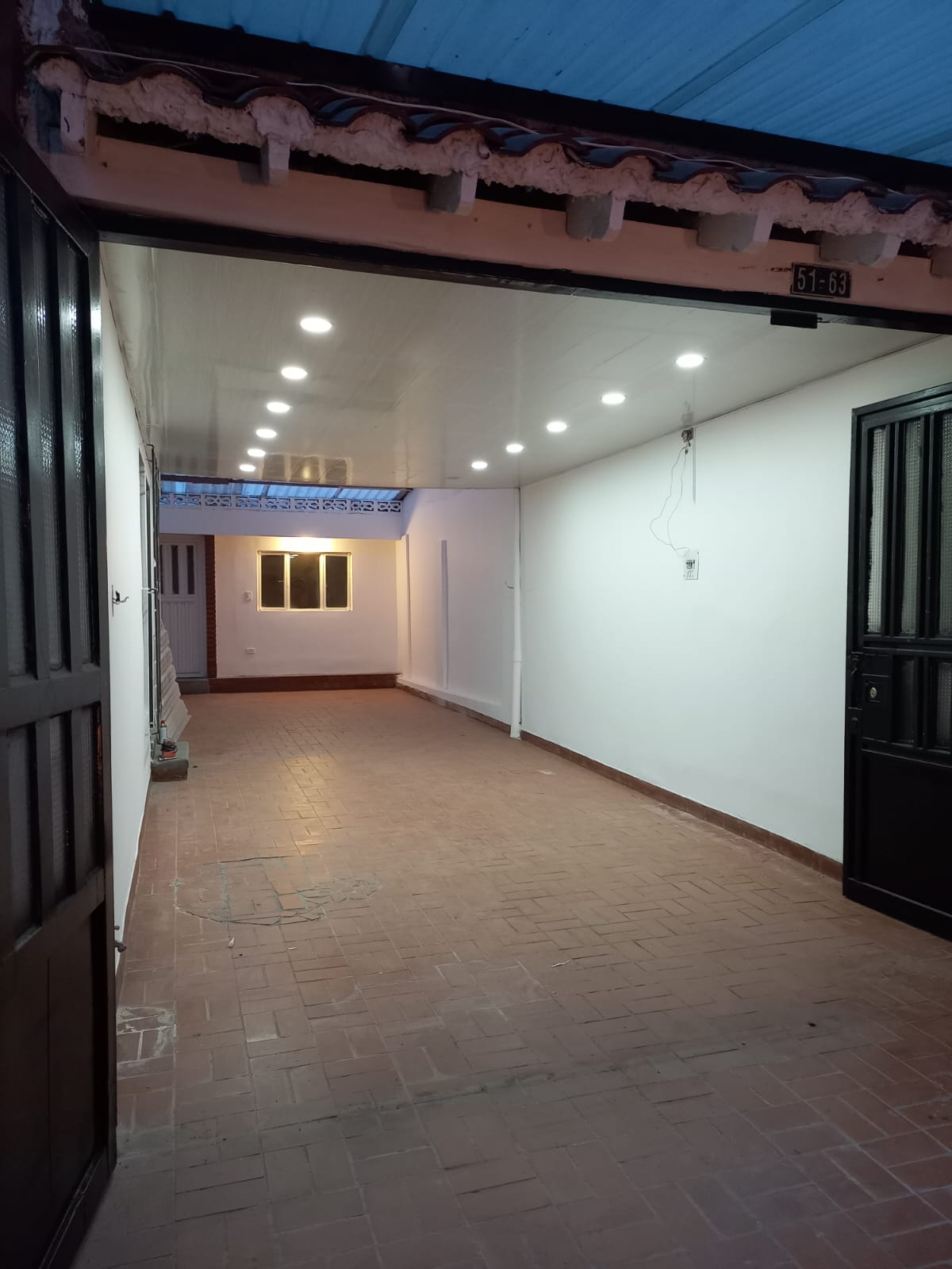 Casa en venta en Normandia, Bogotá · foto 3 de 19