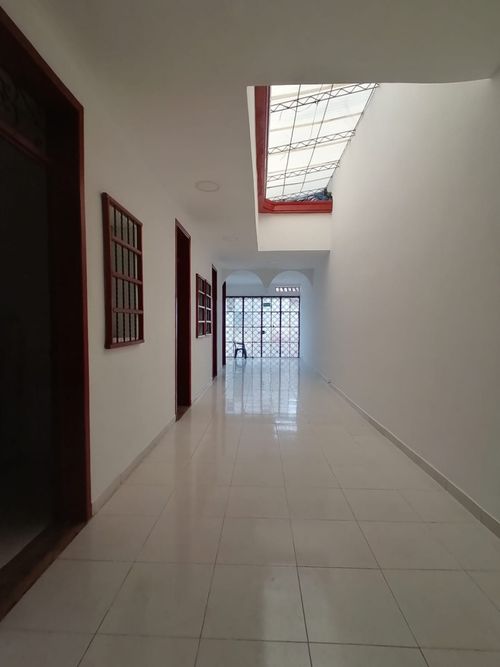 Casa de 8 alcobas en venta en San Cayetano, Cali, 172 m² · foto 3 de 24