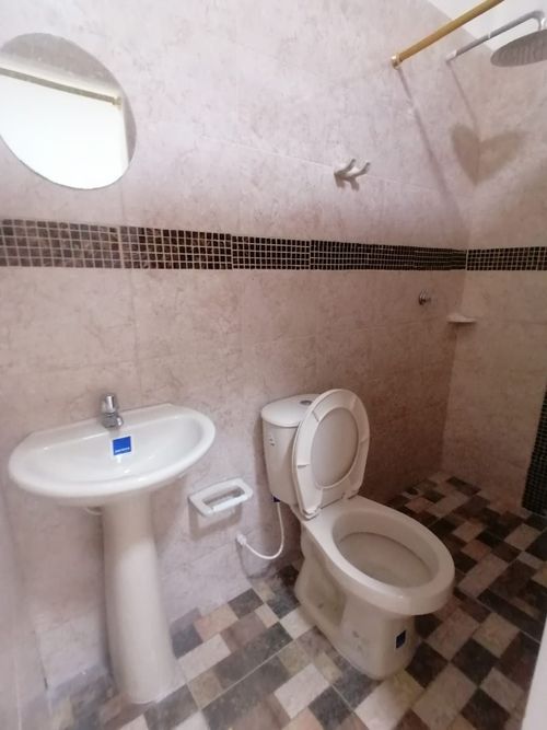 Casa de 8 alcobas en venta en San Cayetano, Cali, 172 m² · foto 20 de 24