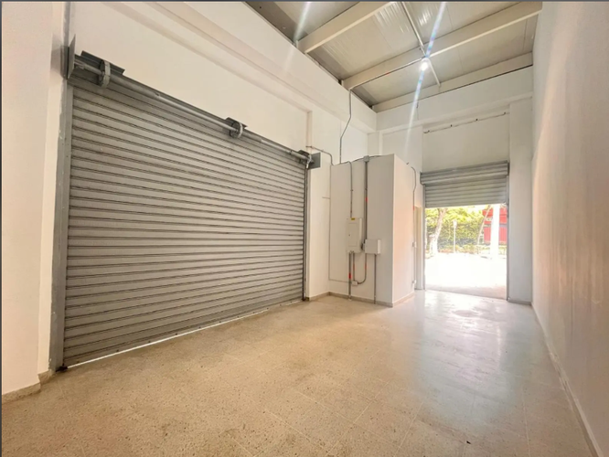 Local en arriendo en El Refugio, Cali, 64 m² · foto 14 de 18