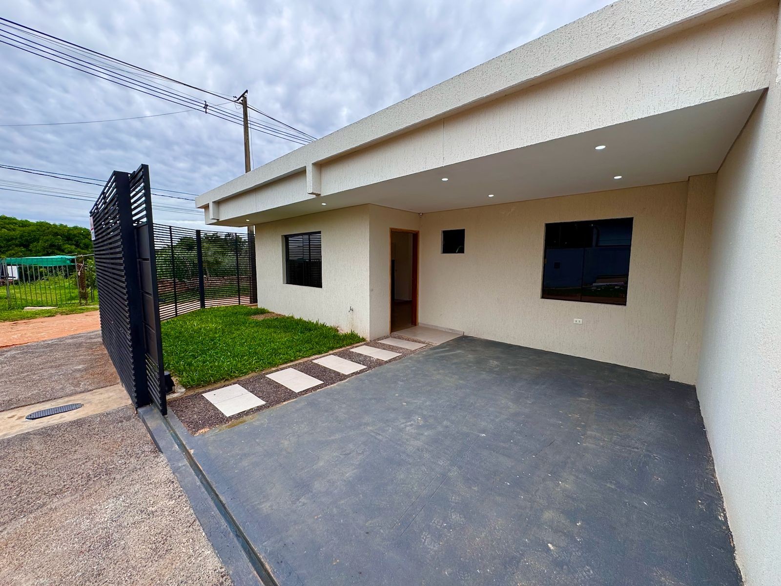 ALQUILO CHALET EN MARIANO ROQUE ALONSO — foto 2