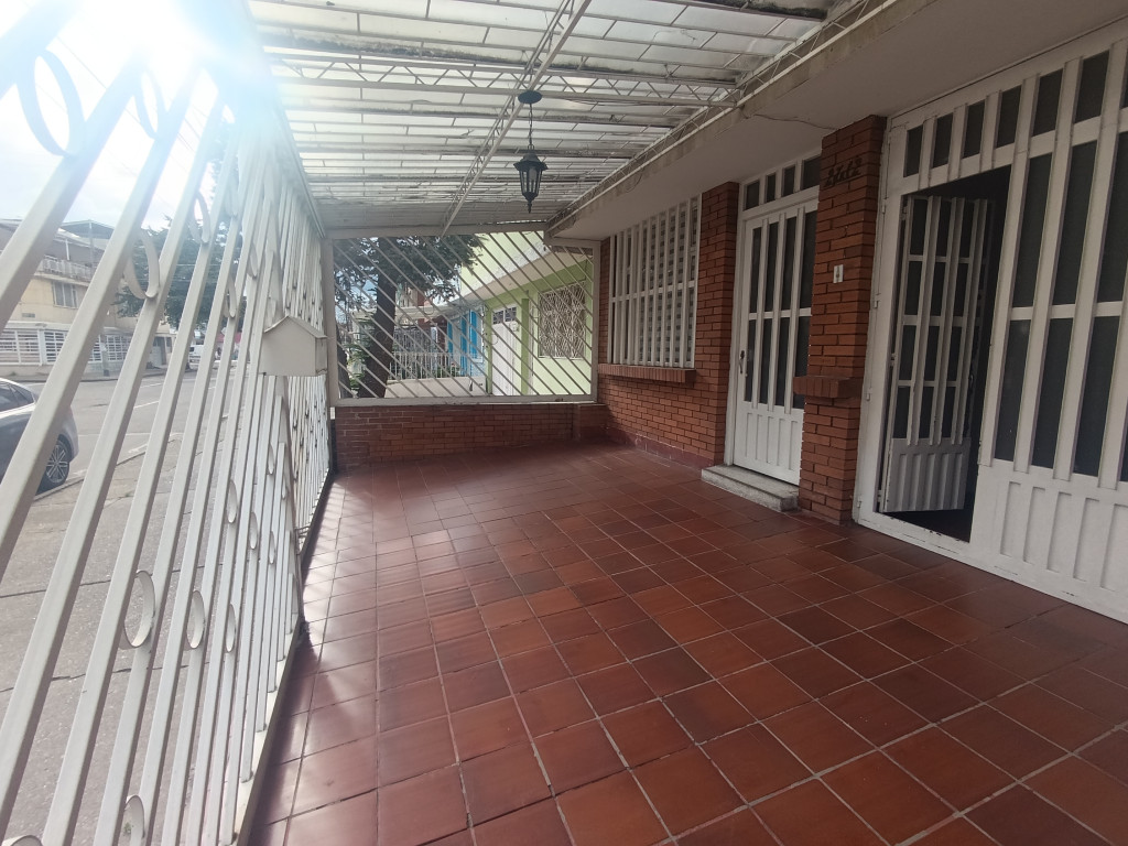 Casa en venta en Veraguas, Bogotá · foto 2 de 19