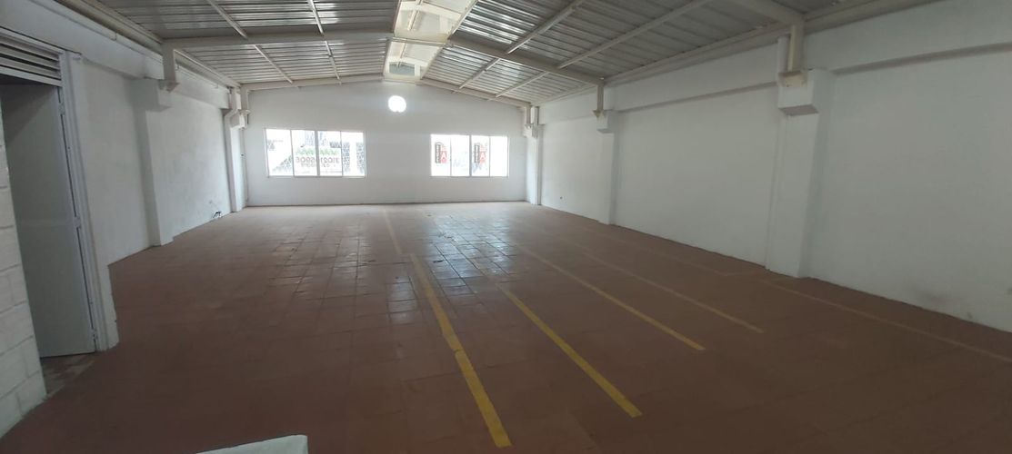 Bodega en arriendo en Chimita Zona Industrial, Girón, 150 m² · foto 5 de 12