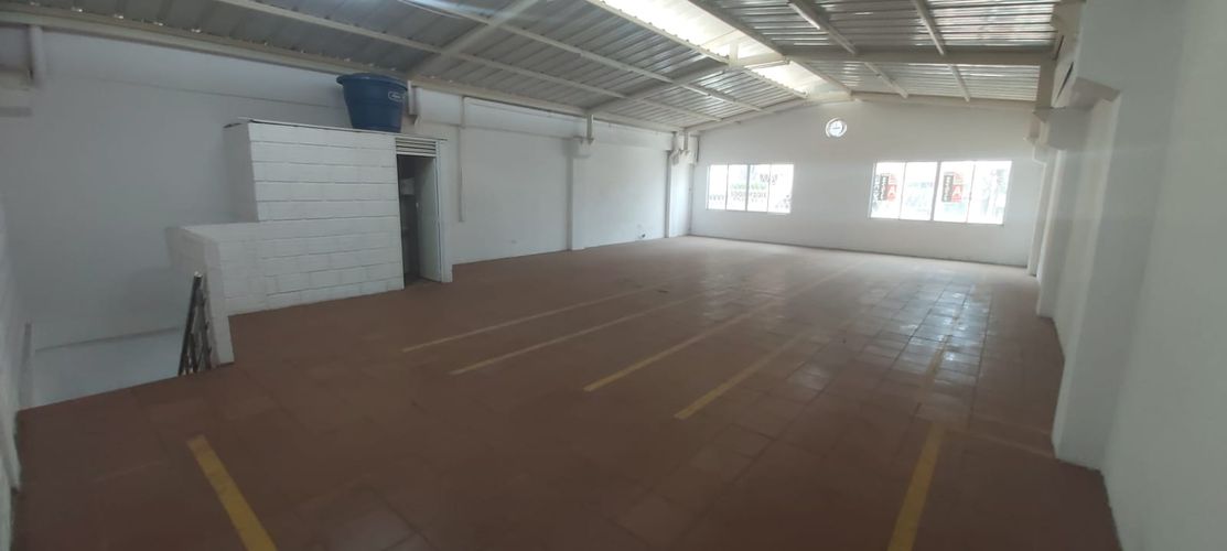 Bodega en arriendo en Chimita Zona Industrial, Girón, 150 m² · foto 7 de 12