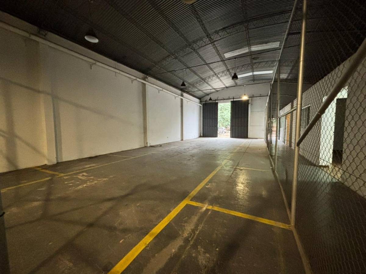 Dos Depósitos en venta en una ubicación estratégica de Asunción — foto 2