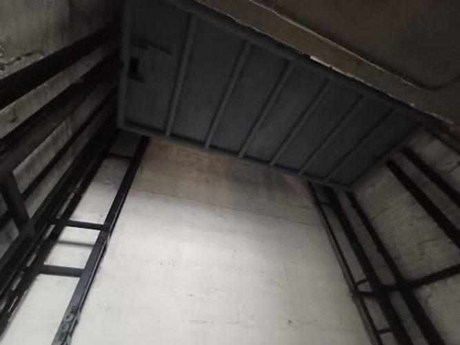 Local en arriendo en Campo Amor, Medellín, 1100 m² · foto 10 de 19