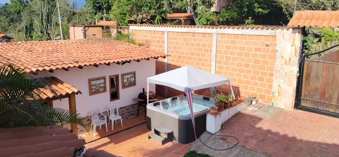 Casa de 2 alcobas en venta en Ruitoque, Girón, 500 m² · foto 5 de 12