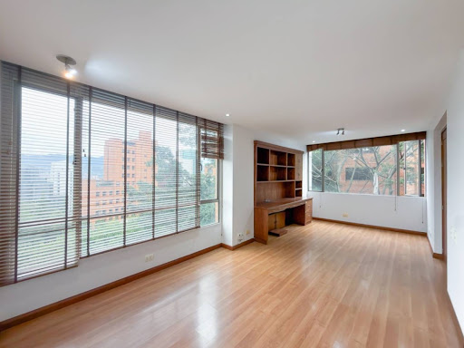 Apartamento en venta en Milla De Oro, Medellín · foto 6 de 24