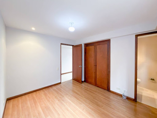 Apartamento en venta en Milla De Oro, Medellín · foto 22 de 24