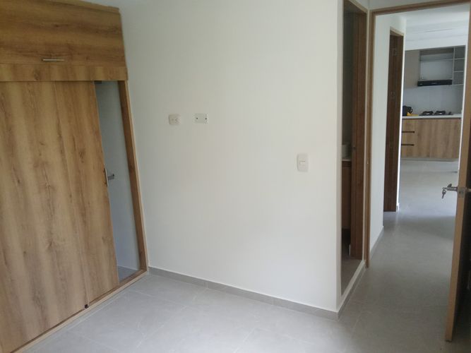 Apartamento de 2 alcobas en venta en Cuatro Esquinas, Rionegro, 46 m² · foto 7 de 9