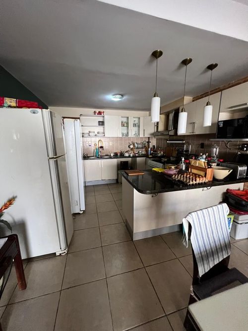 Duplex a la Venta en el Barrio Pettirossi - Asunción - foto 4