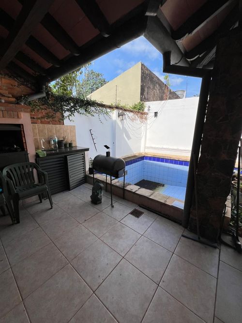 Duplex a la Venta en el Barrio Pettirossi - Asunción - foto 3
