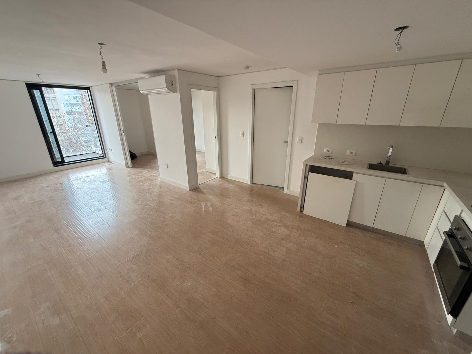 ALQUILER | Apartamento de 1 dormitorio con doble balcón en el Centro