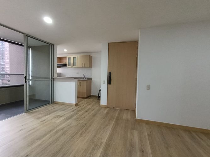 Apartamento de 3 alcobas en arriendo en Loma De La Doctora, Sabaneta, 80 m² · foto 5 de 20
