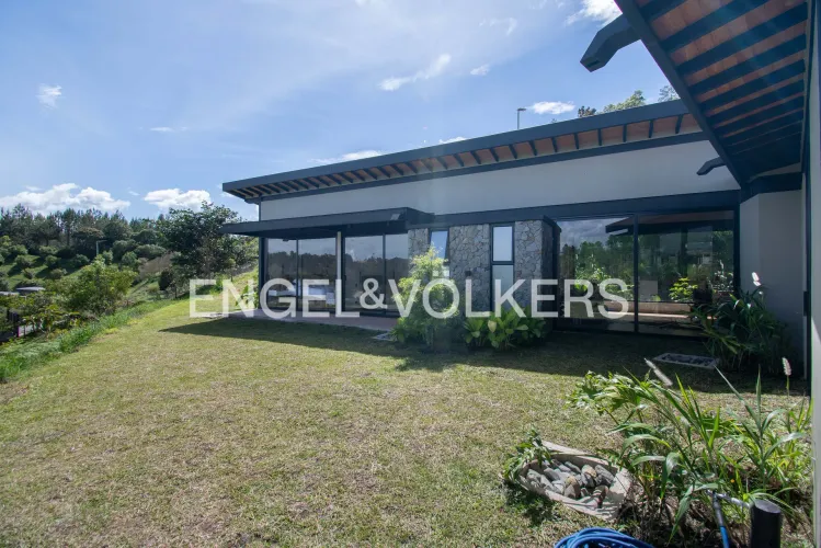 Casa de 3 alcobas en venta en Pantanillo, El Retiro, 260 m² · foto 19 de 24