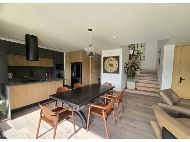 Casa de 3 alcobas en venta en Sajonia, Rionegro, 324 m² · foto 5 de 24