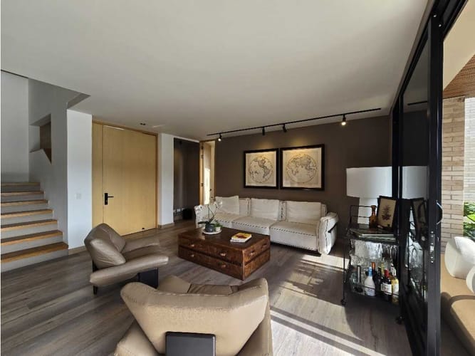 Casa de 3 alcobas en venta en Sajonia, Rionegro, 324 m² · foto 6 de 24