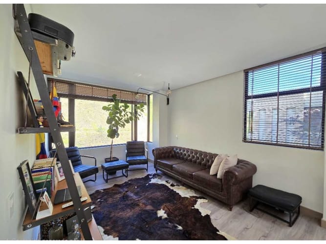 Casa de 3 alcobas en venta en Sajonia, Rionegro, 324 m² · foto 10 de 24